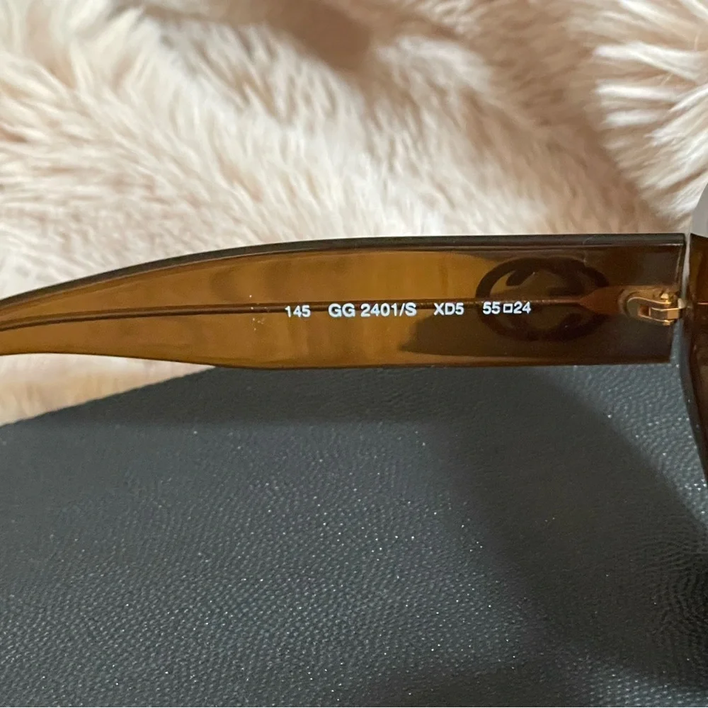 Vintage Gucci Oversized Sunglasses Brown Oval Interlocking GG Retro Sunnies
